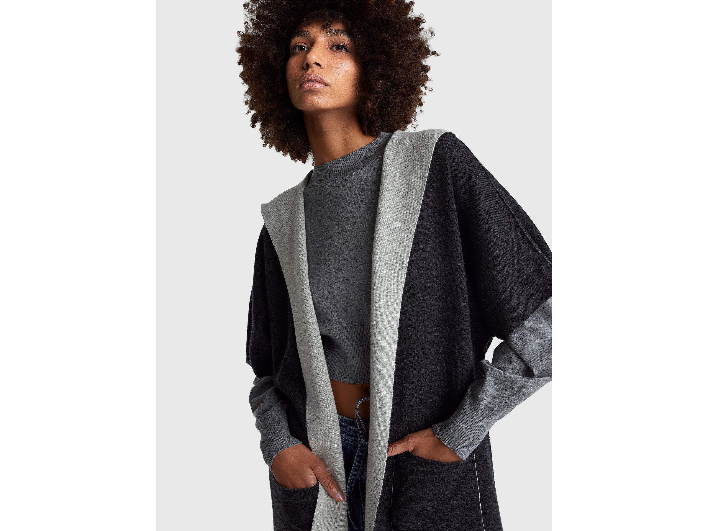 KNITTED COAT Women image number 4